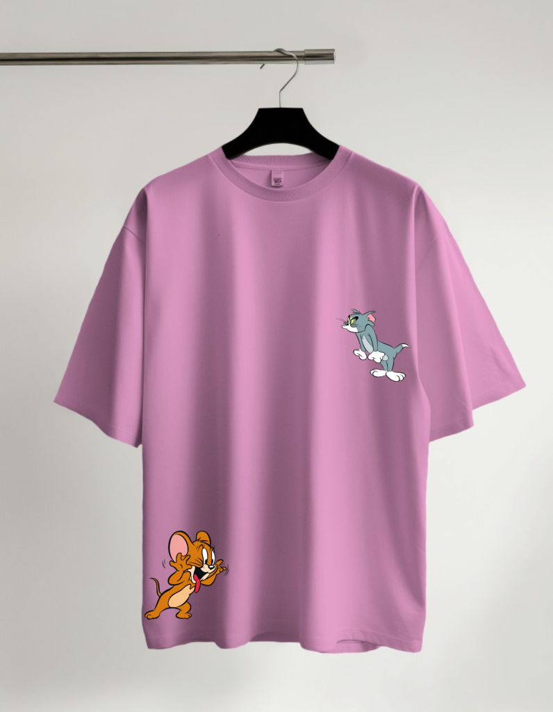 oversized t-shirt winter look with tom and jerry print